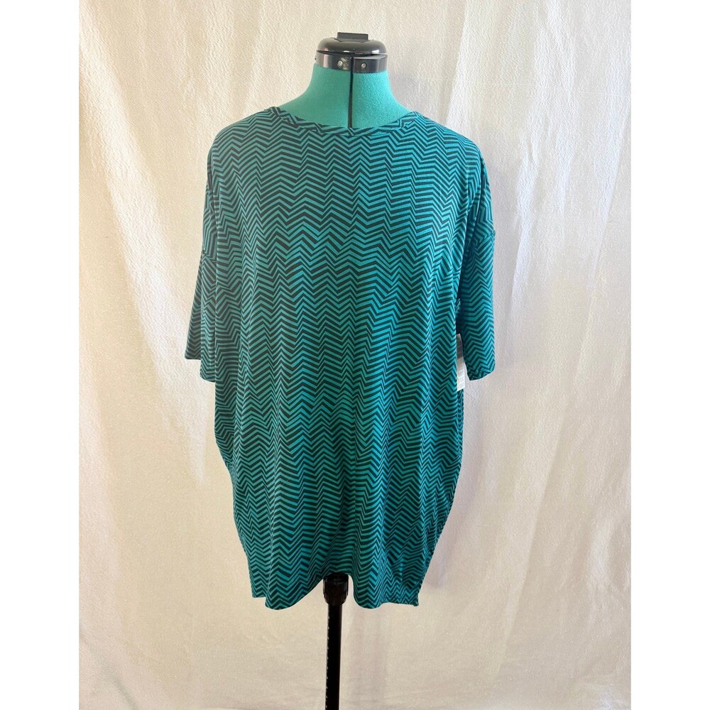 NWT Lularoe Irma XS tunic. Brand new with tags.